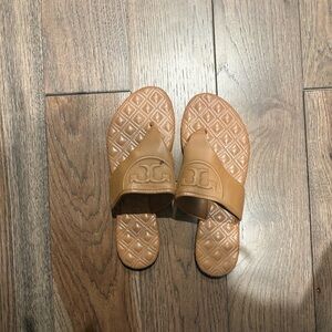 Tory burch Tan Quilted Slide Sandals